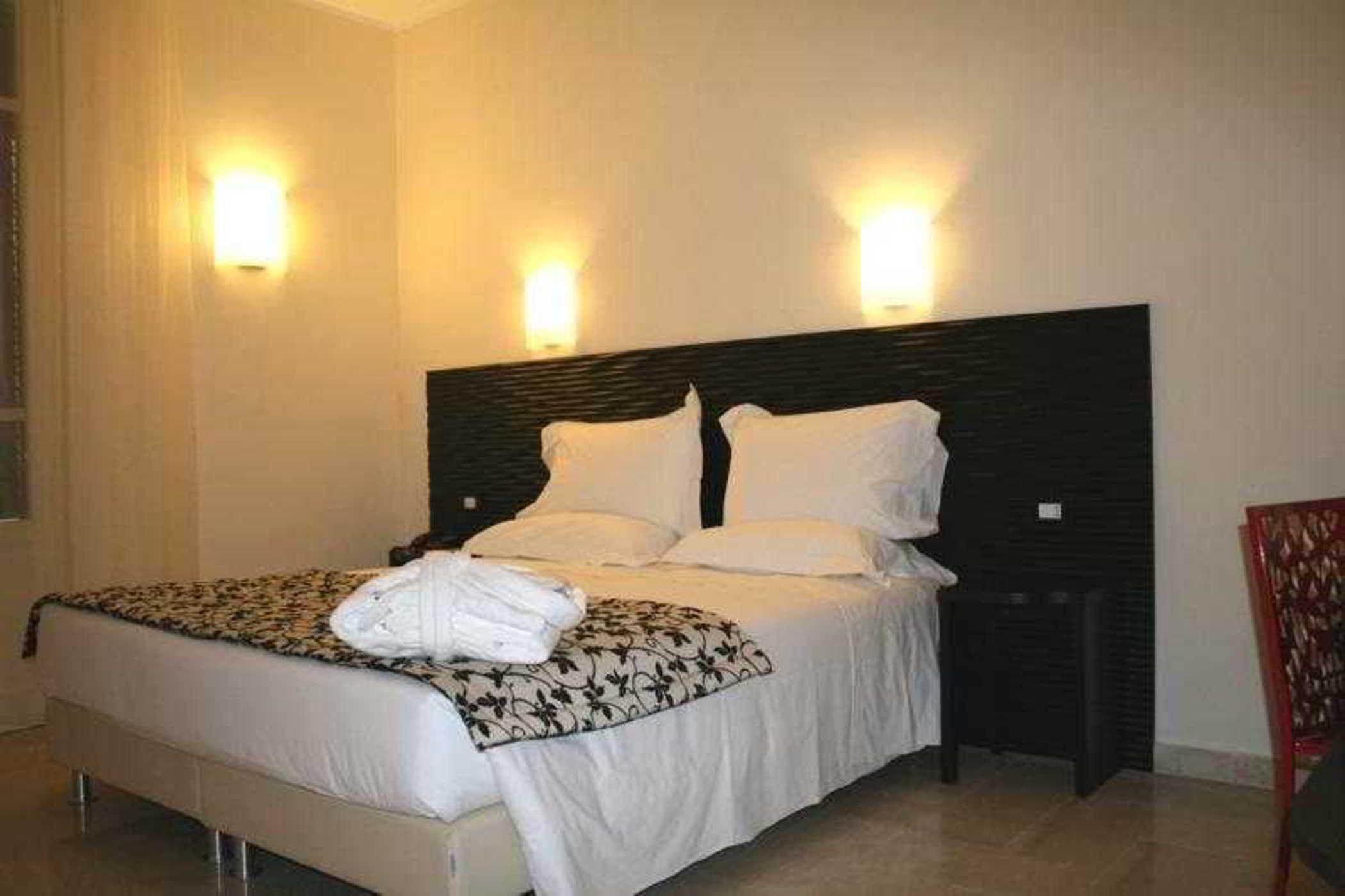 Hotel Garibaldi Palermo Luaran gambar