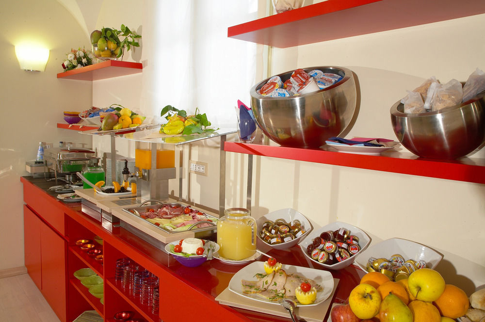 Hotel Garibaldi Palermo Luaran gambar